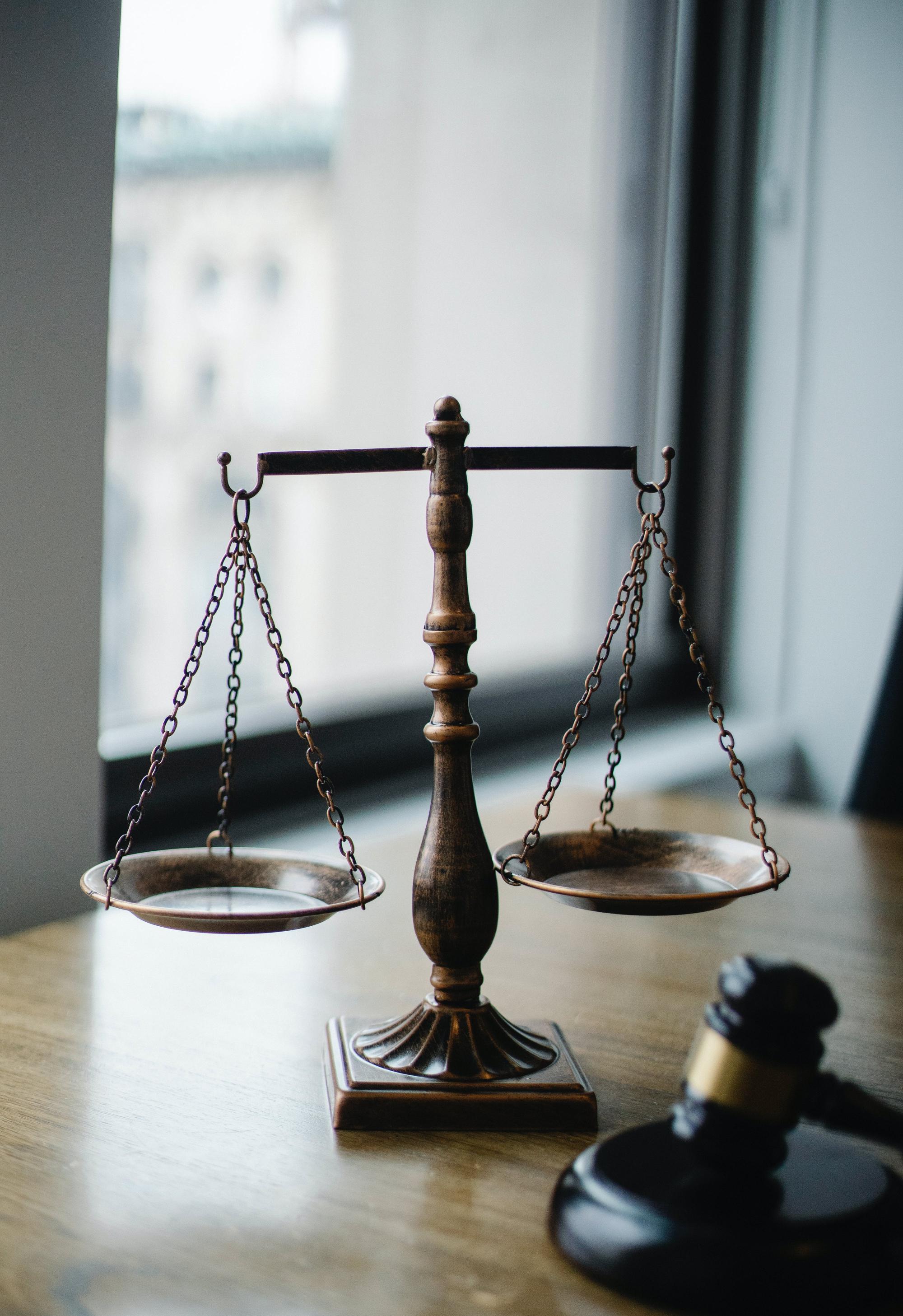 Wybór odpowiedniej kancelarii prawnej dla biznesu – na co zwrócić uwagę